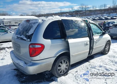 2006 Chrysler Town & Country Touring from USA, damaged, VIN 2A4GP54L76R871174